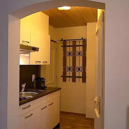 Roessli By Livingmoments דאבוס