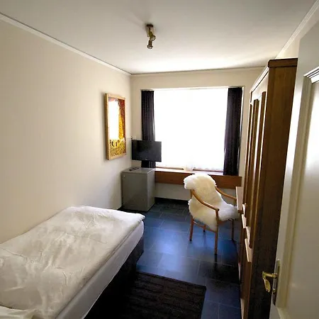 Roessli By Livingmoments Apartament 3*